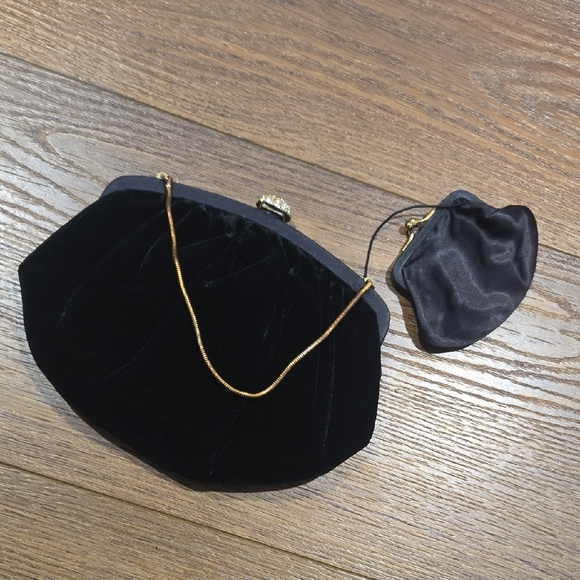 Handbags - VINTAGE VELVET EVENING BAG WITH SATIN COIN PURSE.   #7518